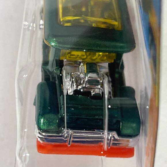 Hot Wheels Road Bandit • HW Fast Transit • 2024 Mainline • Green Diecast Car - Picture 6 of 6
